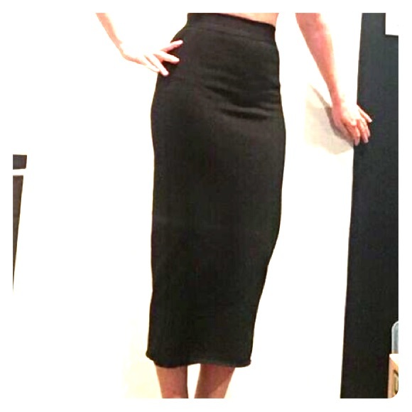 WOW couture Dresses & Skirts - WOW Couture Bandage Skirt